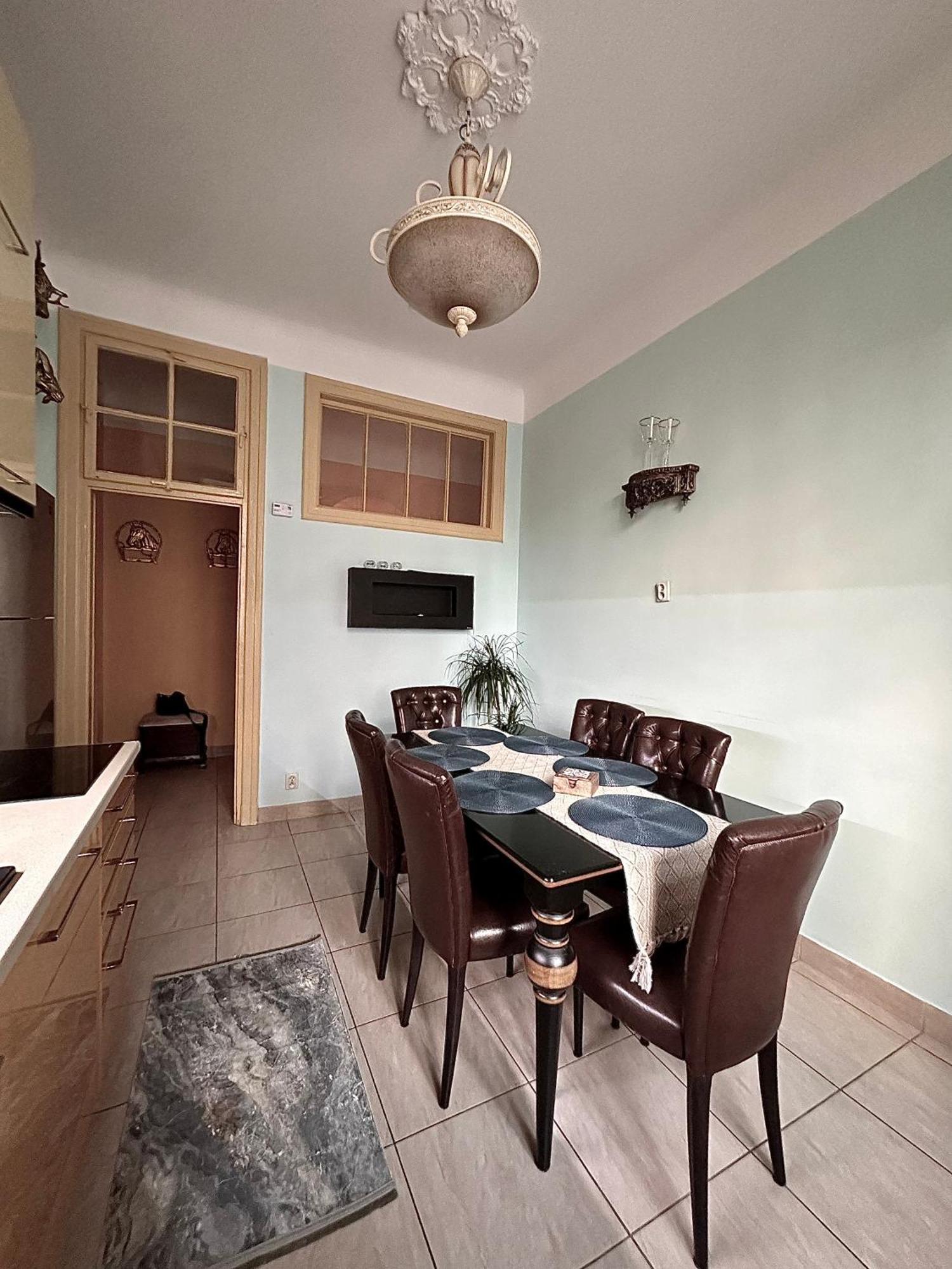 Exclusive Apartment Chmielna Street 95M2 Varsó Kültér fotó